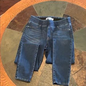 Old Navy Rockstar Jeggings